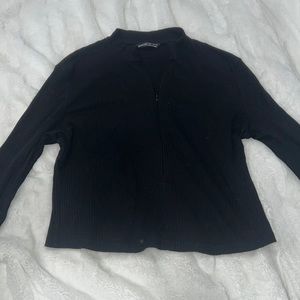 Black half zipper cropped top